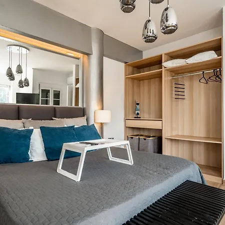 Boat Villa *